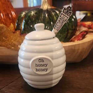 Mud Pie Ceramic Jar with Lid